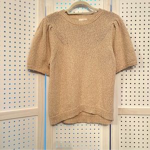 Universal Thread yellow knitted shirt with short sleeves